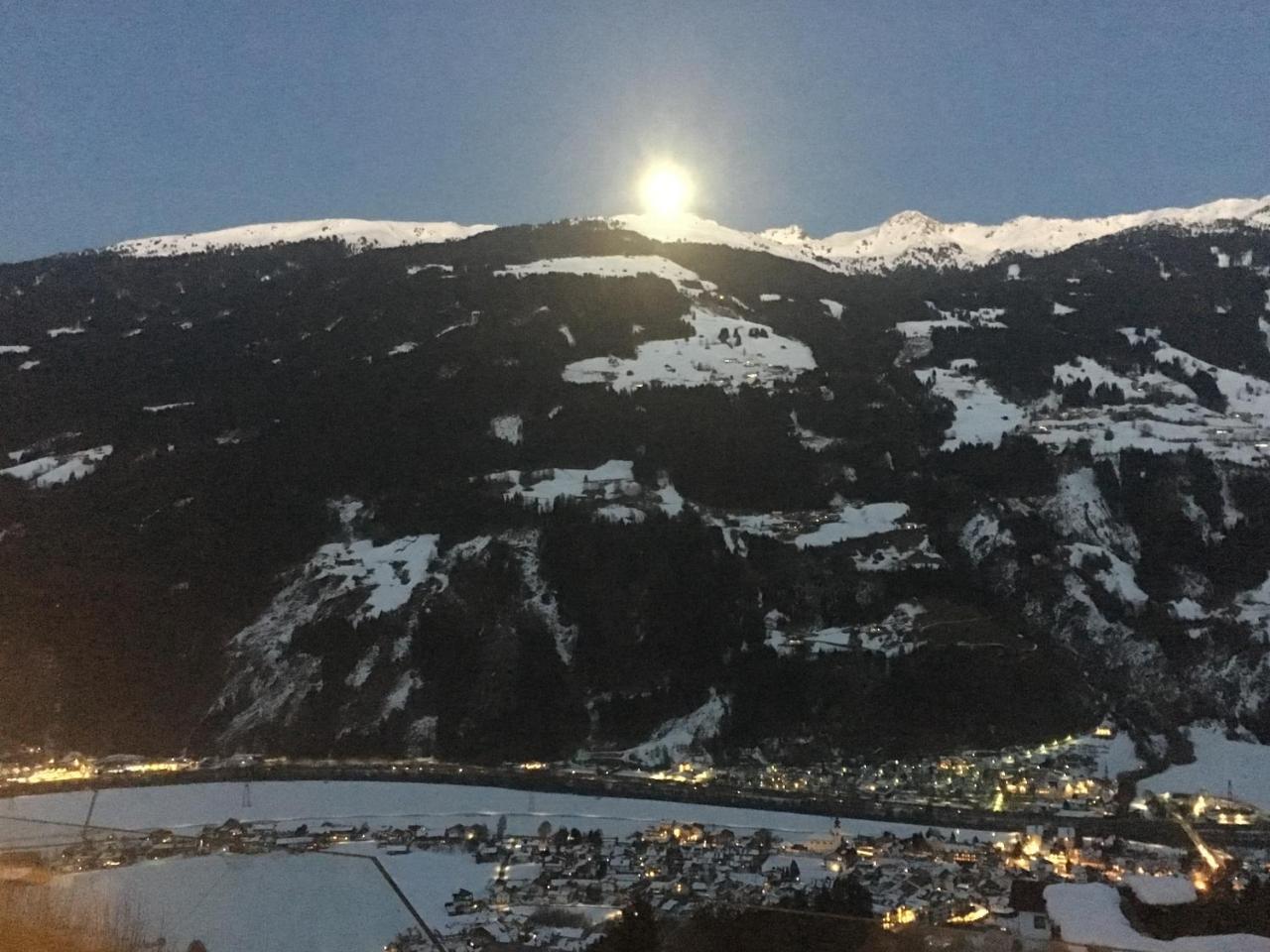 Апартаменты Landhaus Rieder Im Zillertal Aschau Im Zillertal Экстерьер фото