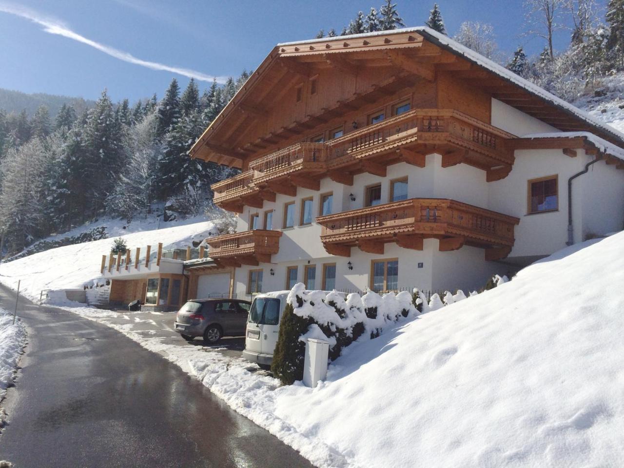 Апартаменты Landhaus Rieder Im Zillertal Aschau Im Zillertal Экстерьер фото